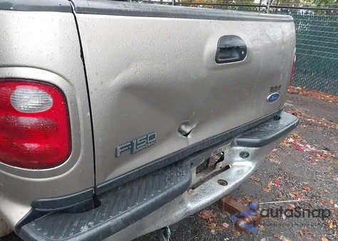 2003 Ford F-150 Lariat/Xlt из США, поврежденный, VIN 1FTRW08L53KB68875